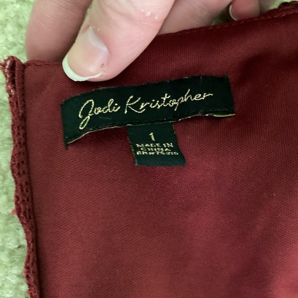 WOMENS DILLARDS RED HOCO/PARTY DRESS: SIZE 1 - Picture 3 of 3